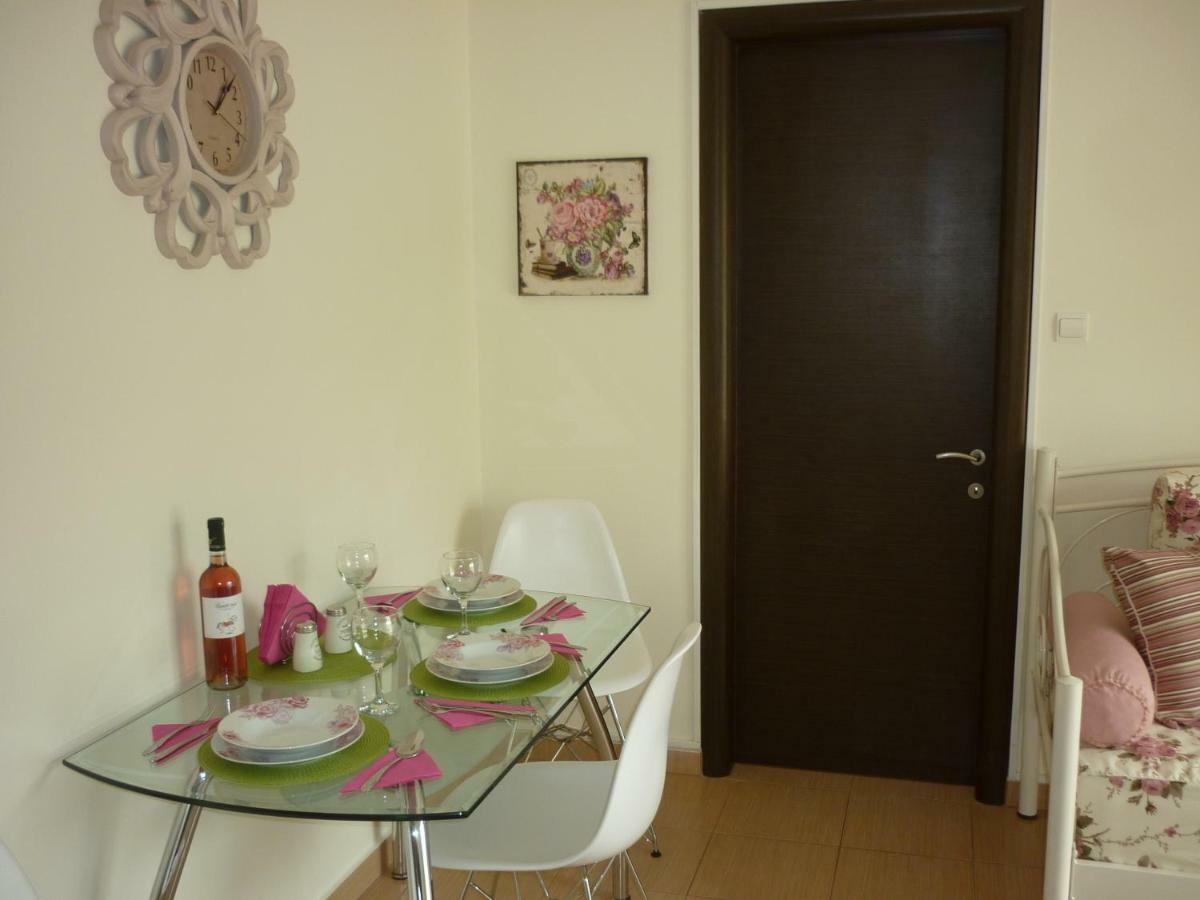Iris Deluxe Suites 1 Kavala Exteriör bild