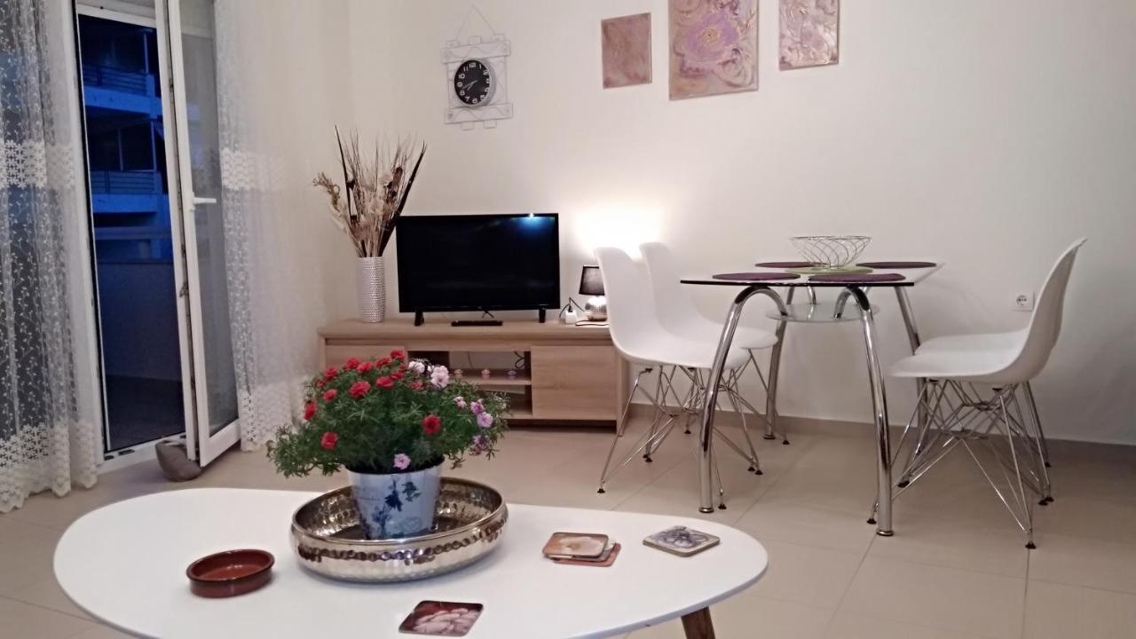 Iris Deluxe Suites 1 Kavala Exteriör bild